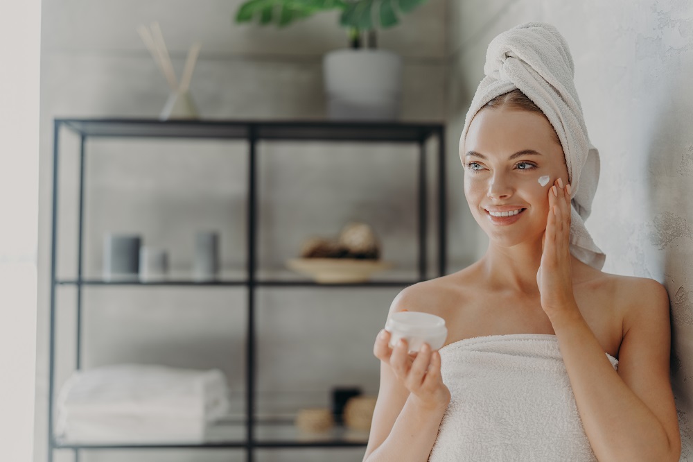 5 Essential Skin Care Tips Fall Season