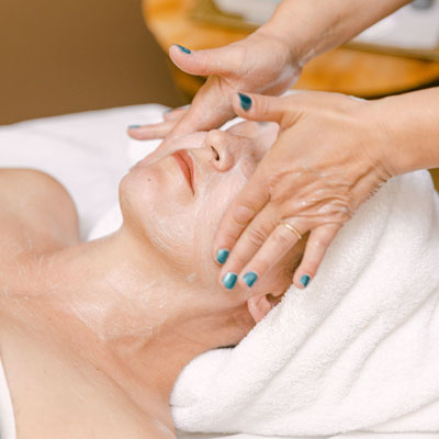 Eminence Organic Facials Mountainside treatment